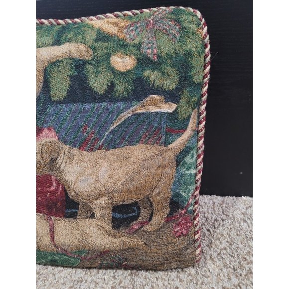 VINTAGE LAB PUPPIES DOG CHRISTMAS TAPESTRY PILLOW BY MIA LANE. PRESENTS 14" . - Picture 3 of 11